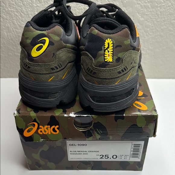 Asics Bape Camo Green and Orange Boys US size 6.5 - Picture 2 of 6